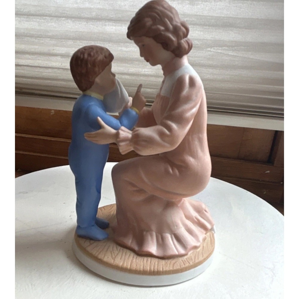 Vintage 1987 Heritage House "My‎ Mother's Love" Figurine - Fine Porcelain -...